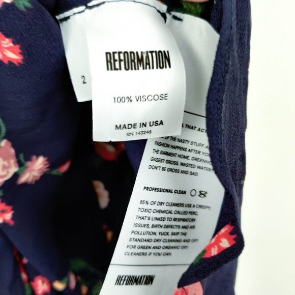 Reformation Adora Dress in Navy Floral 2 - Picture 5 of 9